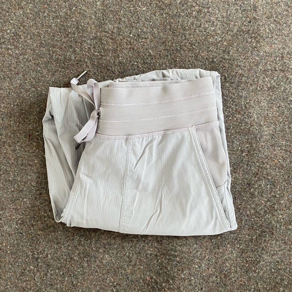 Lululemon Dance Studio Jogger Size 8